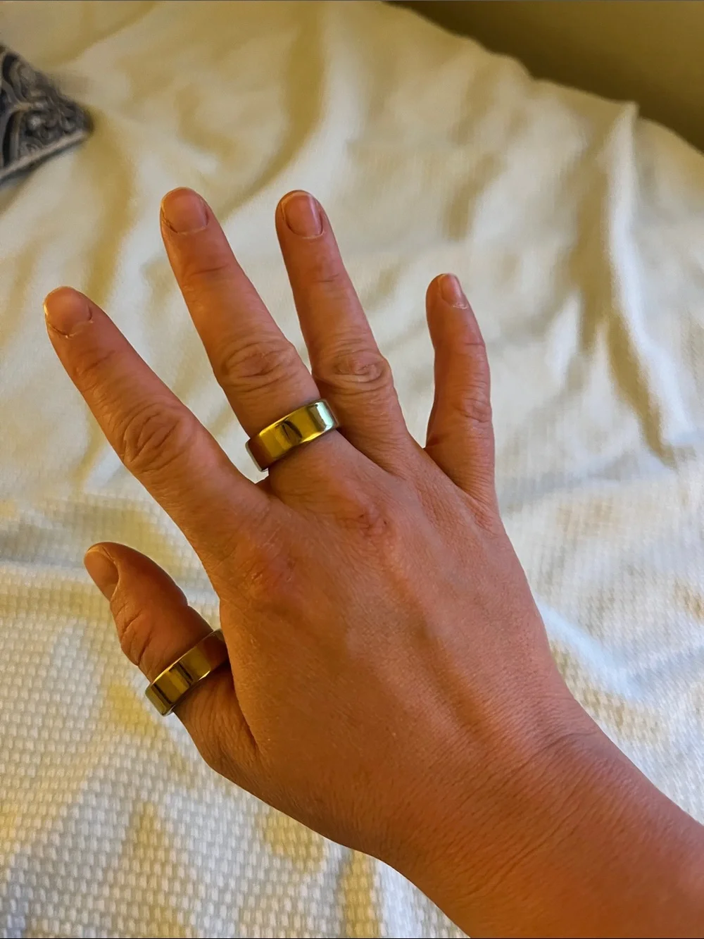 Smart Ring - Black and Gold Wearable